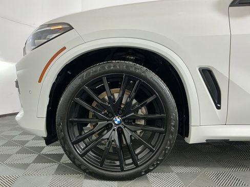 Certified 2023 BMW X5 sDrive40i w/ M Sport Package image 9