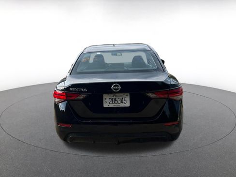 Used 2025 Nissan Sentra S FWD image 12