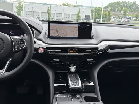Certified 2023 Acura MDX FWD w/ Technology Package image 30