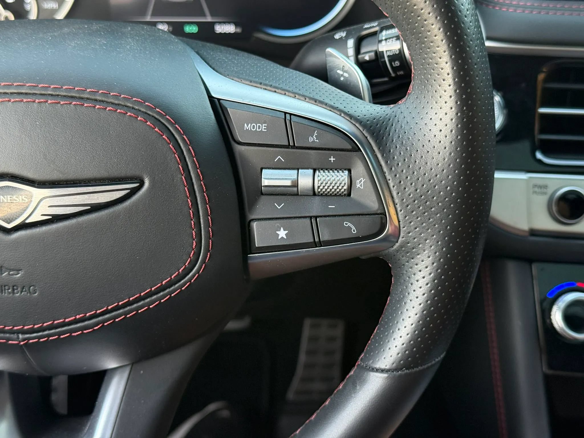 Used 2024 Genesis G70 3.3T Advanced w/ Sport Prestige Package RWD image 20