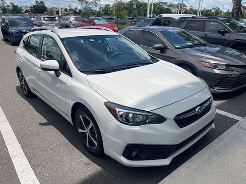 Certified 2021 Subaru Impreza 2.0i Premium w/ Popular Package #3 AWD/4WD image 3