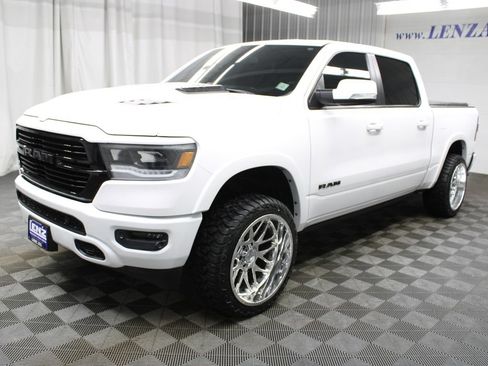 Used 2020 RAM 1500 Laramie AWD/4WD image 9