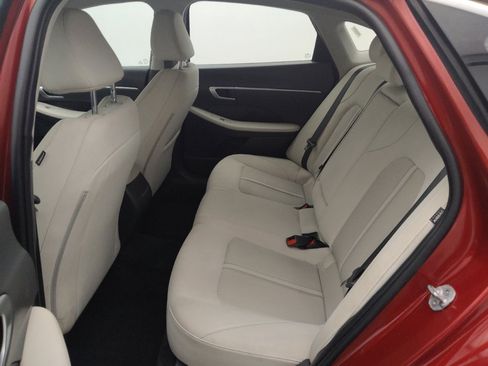 Used 2025 Hyundai Sonata SEL FWD image 18
