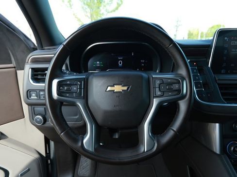 Used 2024 Chevrolet Tahoe LT image 11