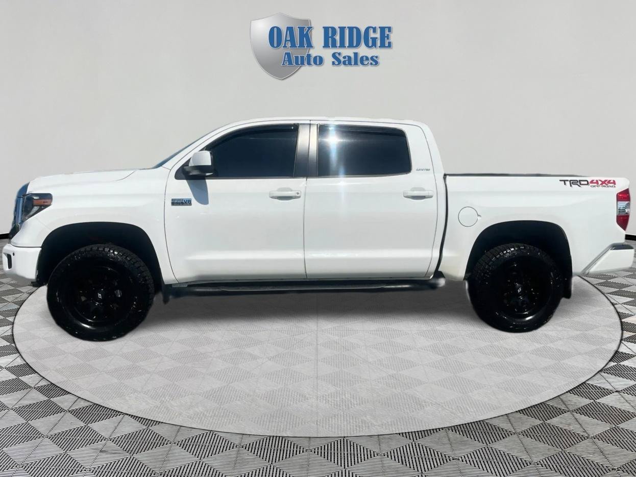 Used 2019 Toyota Tundra Limited w/ Limited Premium Package AWD/4WD image 8
