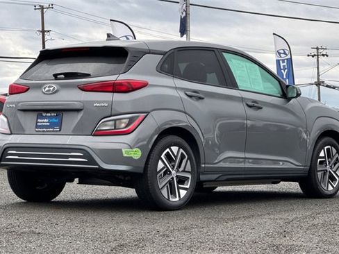 Certified 2023 Hyundai Kona SE image 5