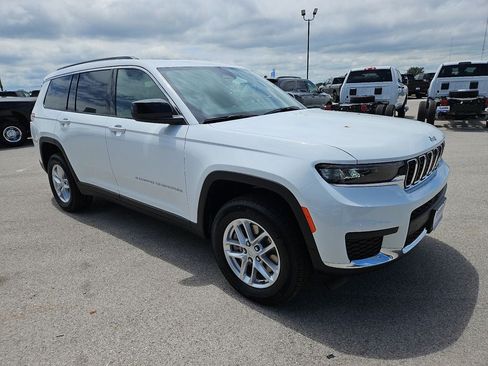 New 2026 Jeep Grand Cherokee L 4WD image 10