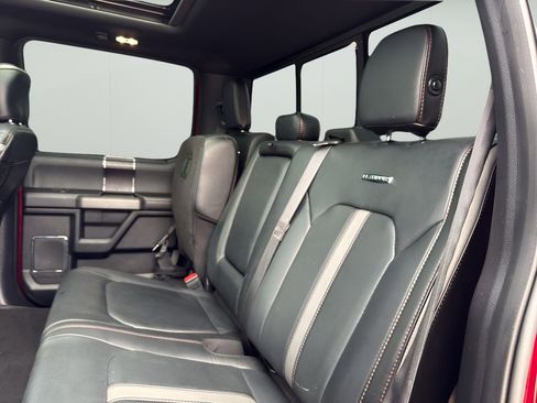 Used 2018 Ford F150 Platinum w/ Equipment Group 701A Luxury image 13