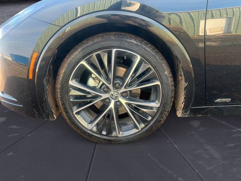 Used 2024 Toyota Prius XLE image 14