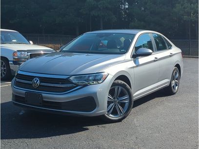 Used 2024 Volkswagen Jetta SE