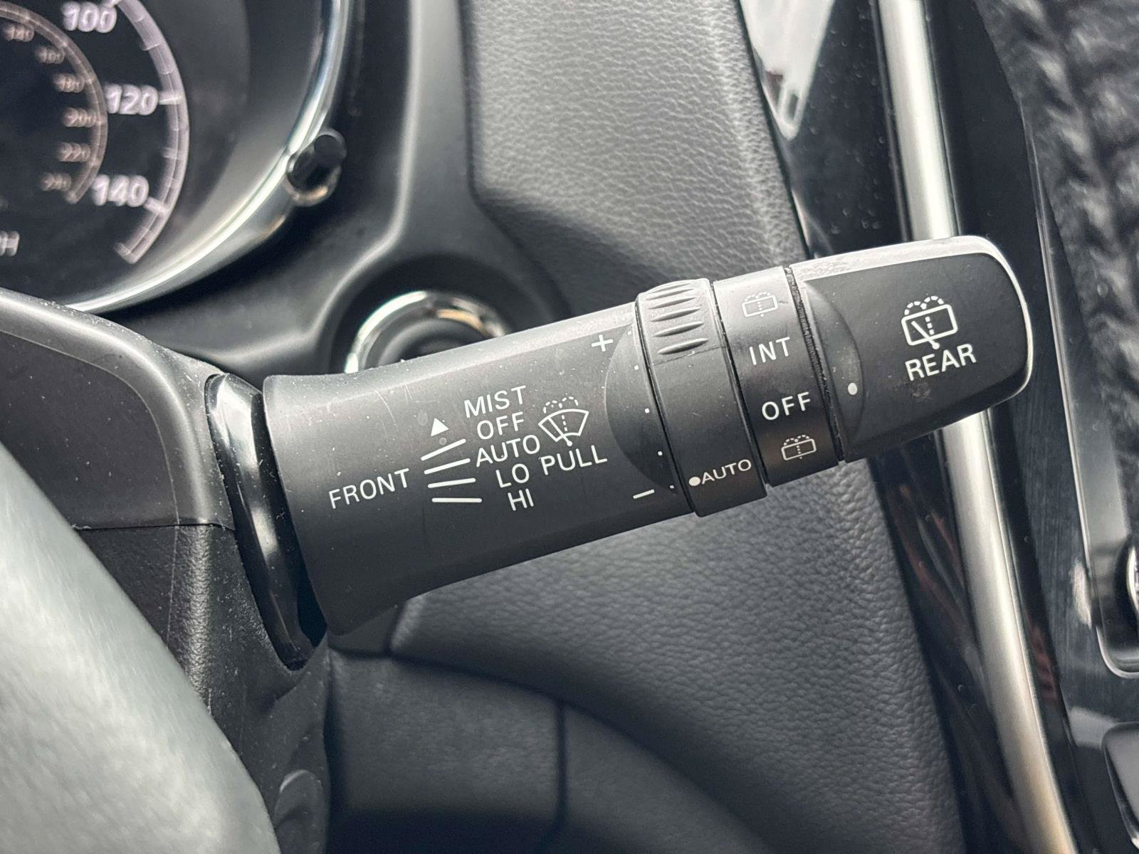 Used 2024 Mitsubishi Outlander Sport AWD image 30