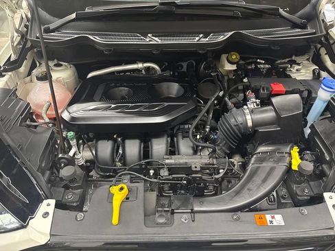 Used 2022 Ford EcoSport SES image 23