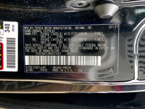 Used 2021 Toyota Sienna Limited image 34