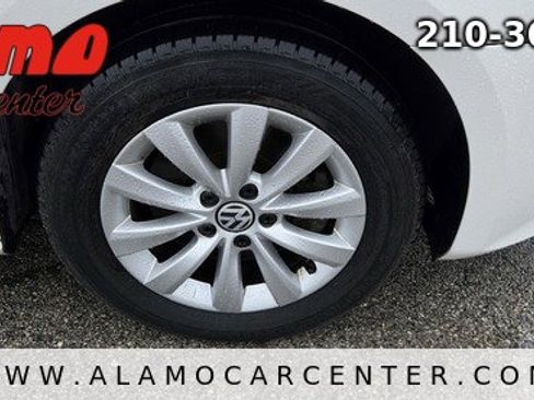 Used 2014 Volkswagen Passat 1.8T Wolfsburg Edition FWD image 12