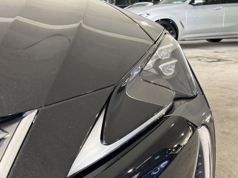 Used 2018 Lexus LC 500h w/ Touring Package RWD image 10