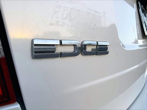 Used 2013 Ford Edge SEL image 30
