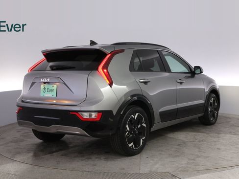 Used 2023 Kia Niro Wind FWD image 3