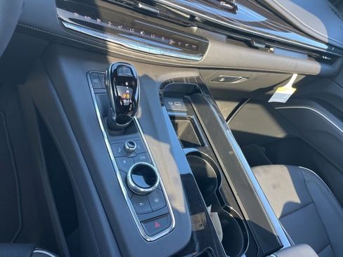 Used 2024 Cadillac Escalade ESV Sport w/ Touring Package image 36