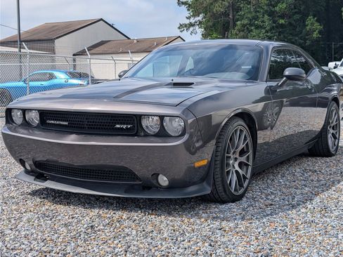 Used 2014 Dodge Challenger SRT8 Core w/ Satin Vapor Edition RWD image 13