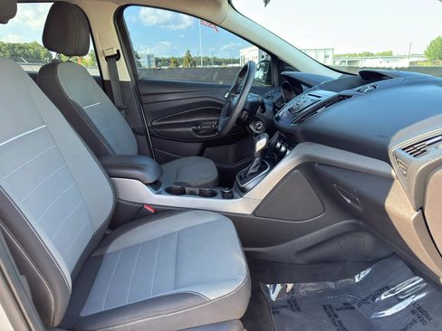 Used 2014 Ford Escape SE FWD image 18