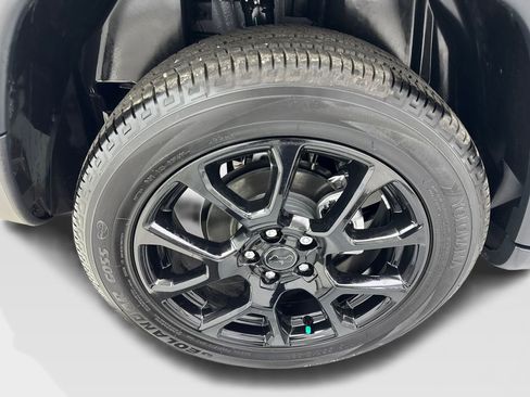 Used 2025 Jeep Compass Latitude w/ Altitude Special Edition image 83