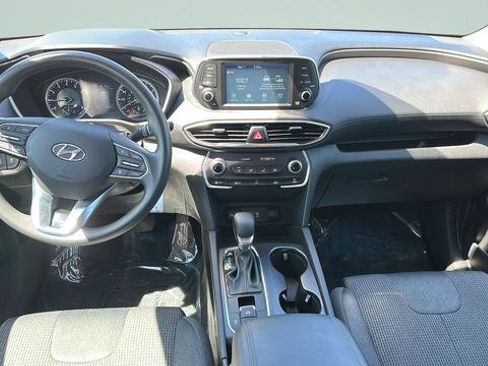 Used 2020 Hyundai Santa Fe SE AWD/4WD image 9