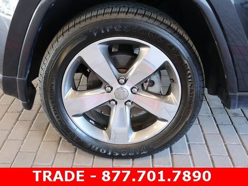 Used 2015 Jeep Grand Cherokee Overland image 8