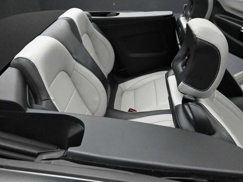 Used 2025 Ford Mustang Premium RWD image 16