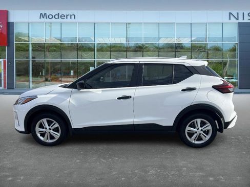 Certified 2024 Nissan Kicks S image 8