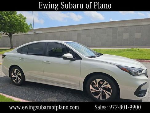 Used 2025 Subaru Legacy Premium AWD/4WD image 7