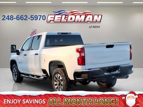 Used 2025 Chevrolet Silverado 2500 Custom w/ Custom Value Package image 3