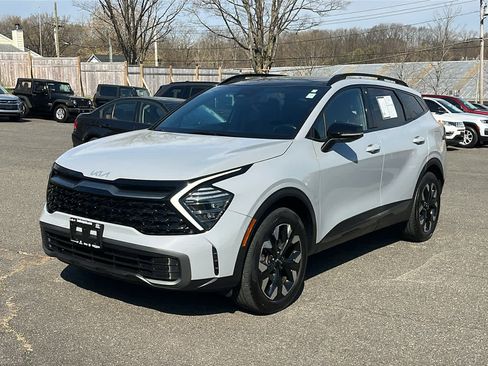 Used 2024 Kia Sportage X-Line w/ X-Line Premium Package image 3