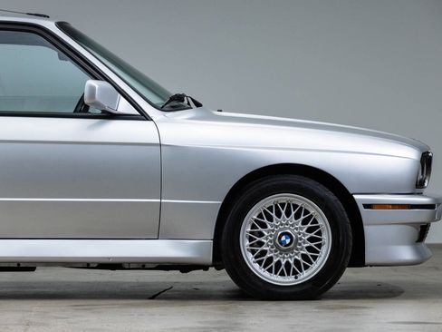 Used 1990 BMW M3 Coupe image 26