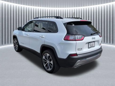 Certified 2022 Jeep Cherokee Limited w/ Elite Package AWD/4WD image 15