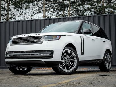 New 2025 Land Rover Range Rover SE