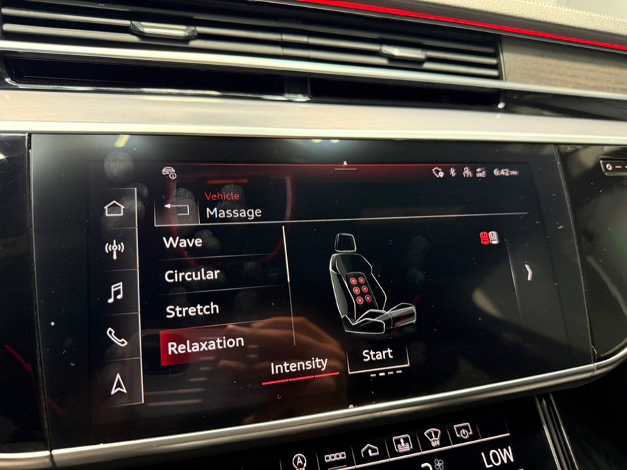 Used 2022 Audi A8 L 3.0T AWD/4WD image 43
