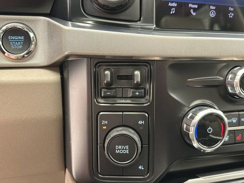 New 2026 Ford F350 Platinum w/ Platinum Plus Package AWD/4WD image 26