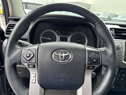 Used 2016 Toyota 4Runner Limited AWD/4WD image 24