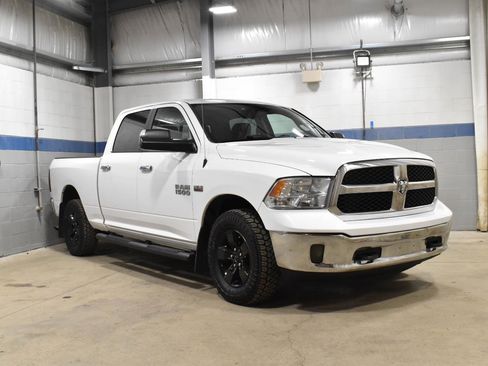 Used 2017 RAM 1500 Classic SLT image 26