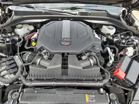 Used 2026 Cadillac CT5 V RWD image 10