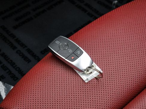 Used 2019 Mercedes-Benz C 43 AMG 4MATIC Cabriolet w/ Parking Assistance Package image 53