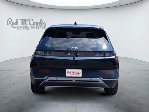 Used 2024 Hyundai Ioniq 5 SEL RWD image 4
