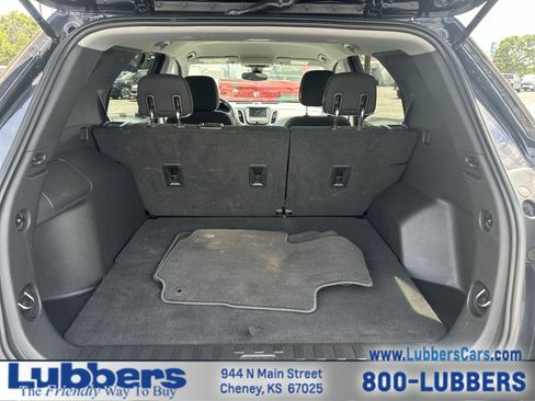 Used 2020 Chevrolet Equinox LS AWD/4WD image 19