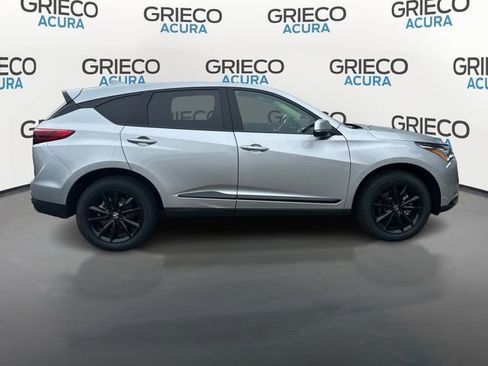 New 2026 Acura RDX SH-AWD image 5