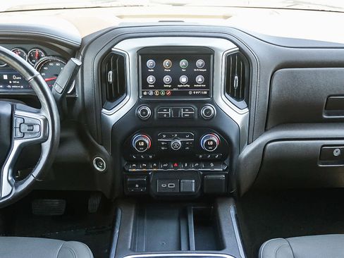 Used 2020 Chevrolet Silverado 1500 LTZ w/ LTZ Premium Package AWD/4WD image 16