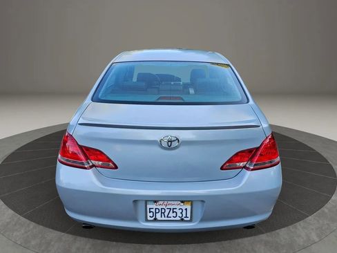 Used 2005 Toyota Avalon Touring image 8