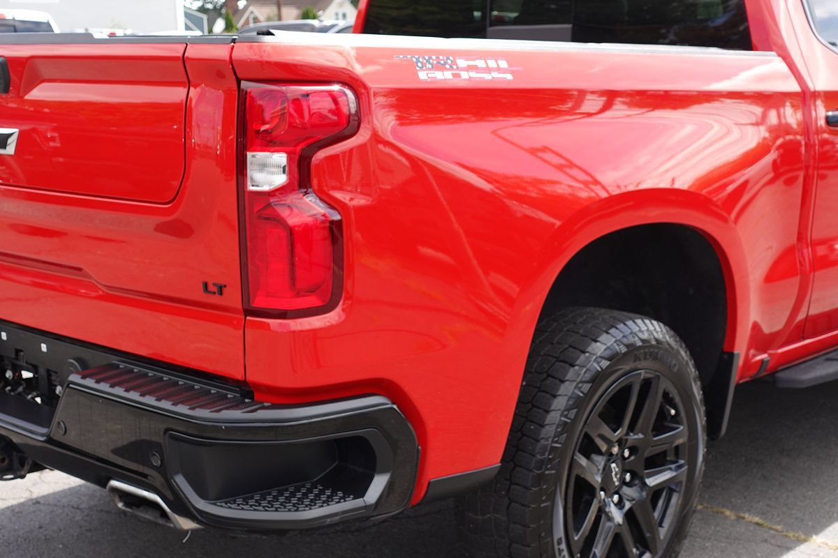 Used 2022 Chevrolet Silverado 1500 LT Trail Boss w/ LT Trail Boss Premium Package AWD/4WD image 12