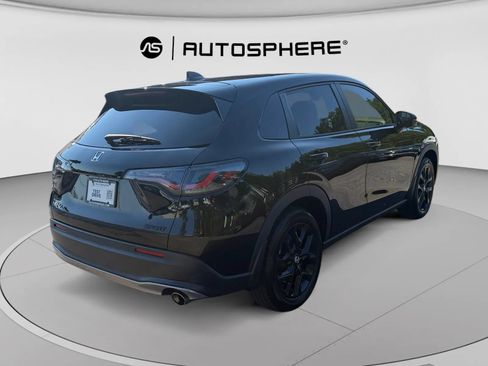 Used 2024 Honda HR-V Sport image 9