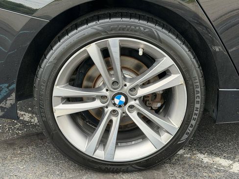 Used 2018 BMW 330i xDrive Sedan w/ Convenience Package AWD/4WD image 36