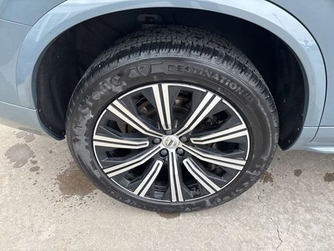 Used 2023 Volvo XC90 B5 Core w/ Climate Package image 13